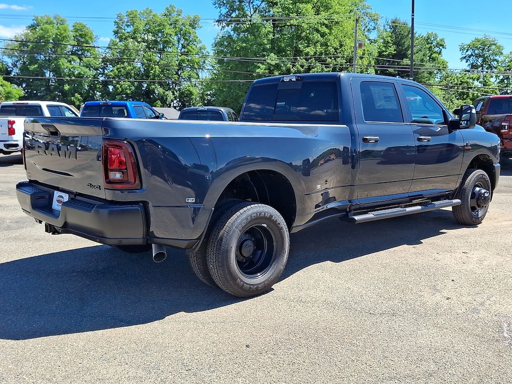 New 2026 Ram 3500 Tradesman Crew Cab 4x4 8 Box Pickup