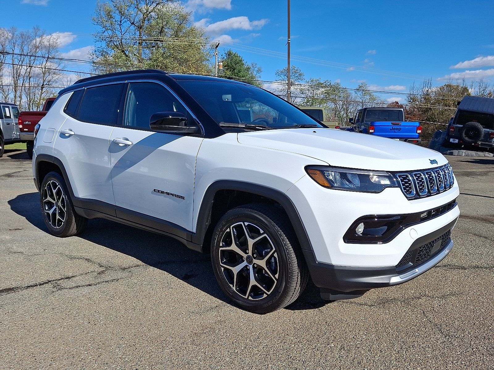 New 2026 Jeep Compass LIMITED 4X4 Sport Utility