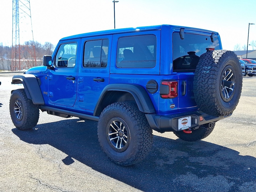 New 2026 Jeep Wrangler 4-DOOR RUBICON Sport Utility