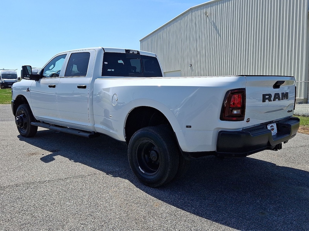 New 2026 Ram 3500 Tradesman Crew Cab 4x4 8 Box Pickup