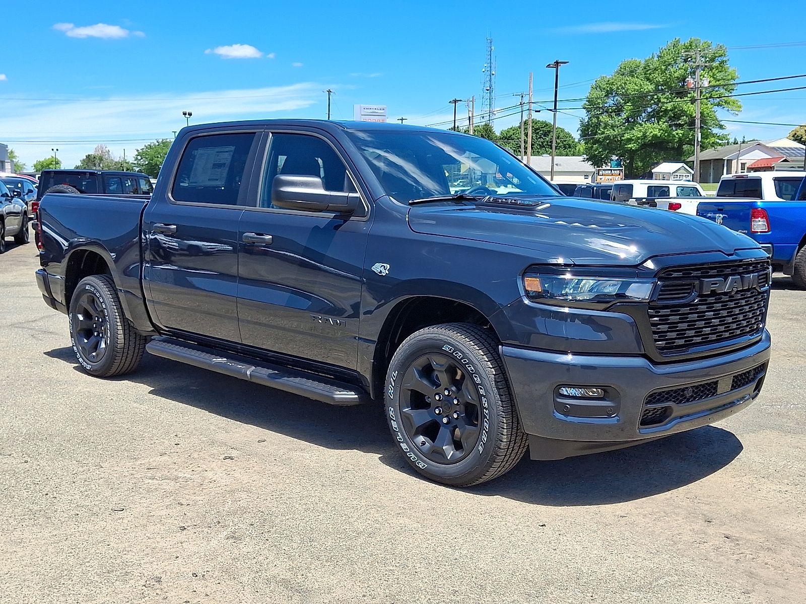 2026 RAM 1500 Pickup Express