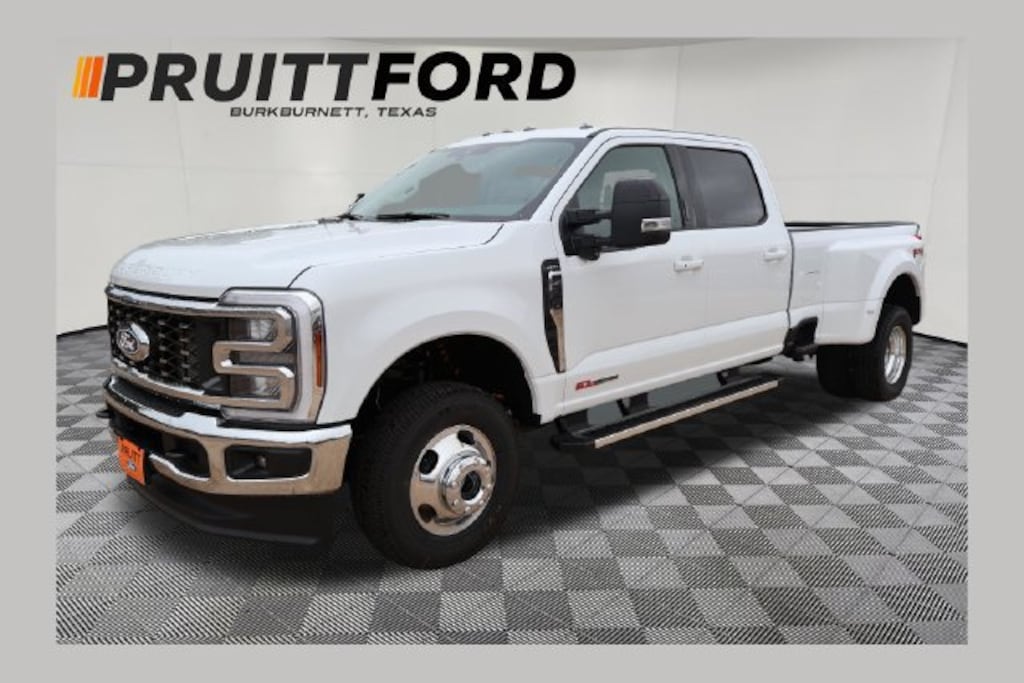 New 2027 Ford F-350 Lariat Truck Crew Cab
