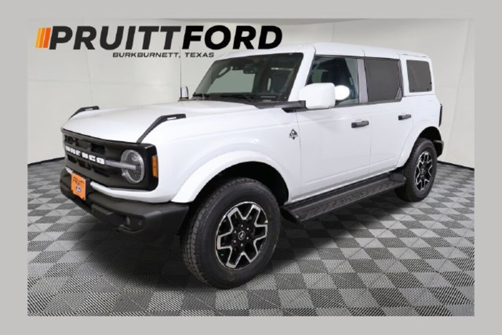 New 2026 Ford Bronco Outer Banks SUV