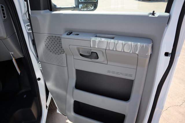 2026 Ford E-Series Cutaway Base - Photo 14