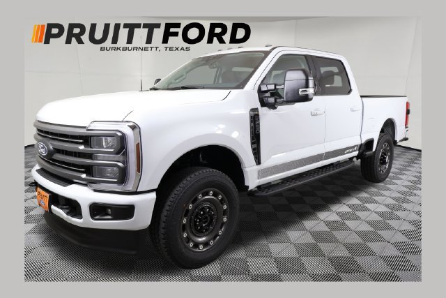 2027 Ford F-250 Super Duty XLT
