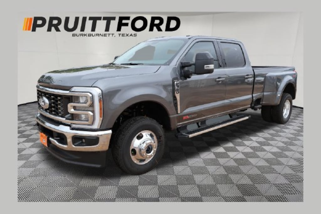 New 2027 Ford F-350 Lariat Truck Crew Cab