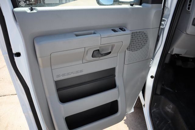 2026 Ford E-Series Cutaway Base - Photo 16