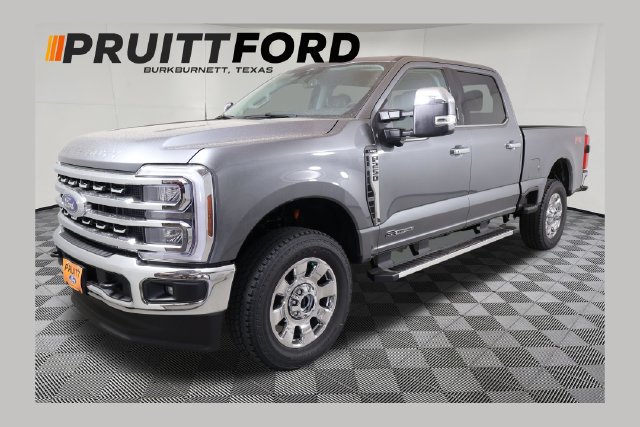 New 2026 Ford F-250 Lariat Truck Crew Cab