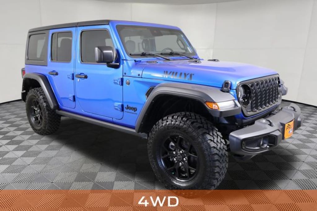 Used 2025 Jeep Wrangler Willys SUV