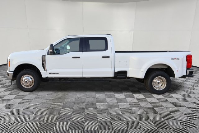 2026 Ford F-350 Super Duty XLT - Photo 9