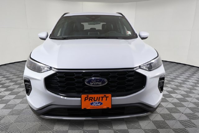 Used 2025 Ford Escape ST-Line Select SUV