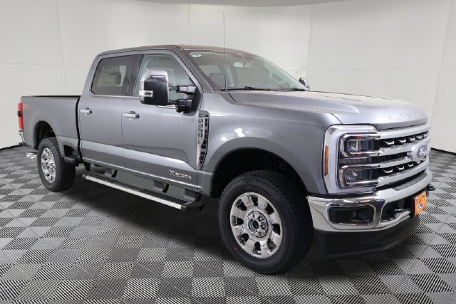 New 2026 Ford F-250 Lariat Truck Crew Cab