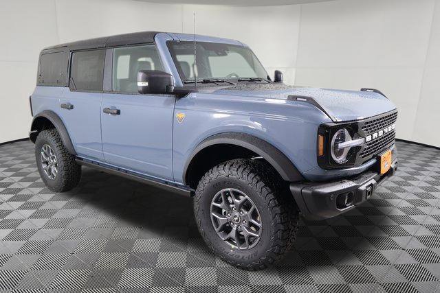 Used 2025 Ford Bronco Badlands SUV