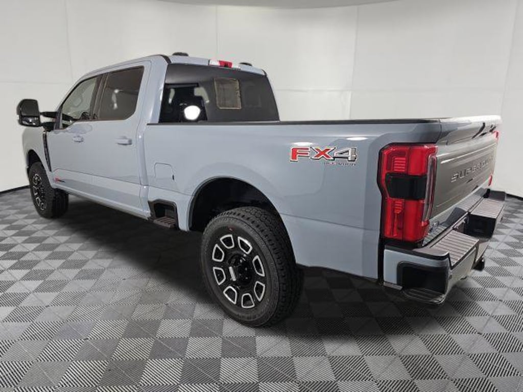 New 2026 Ford F-250 Platinum Truck Crew Cab