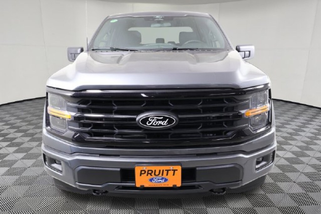 New 2026 Ford F-150 XLT Truck SuperCrew Cab