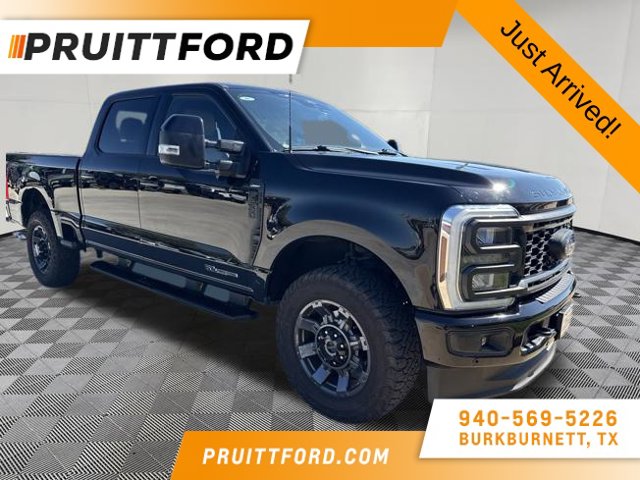 Used 2024 Ford F-250SD Lariat Truck