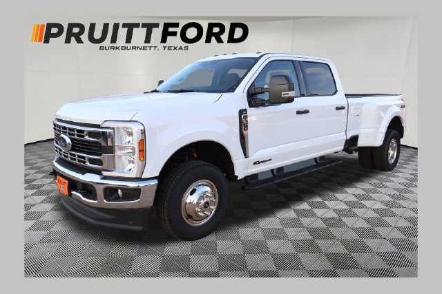 New 2026 Ford F-350 Truck Crew Cab