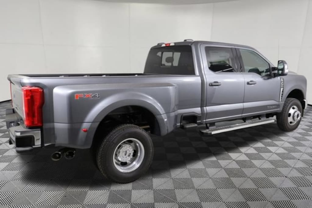 New 2026 Ford F-350 Truck Crew Cab
