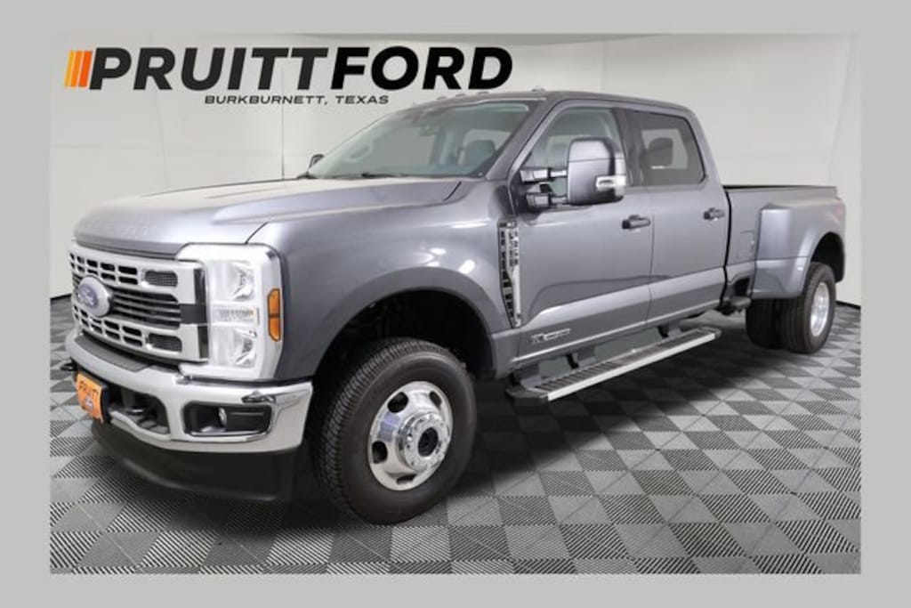 New 2026 Ford F-350 Truck Crew Cab