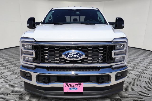 New 2027 Ford F-350 Truck Crew Cab