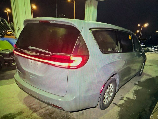 Used 2023 Chrysler Pacifica Touring L Van Passenger Van