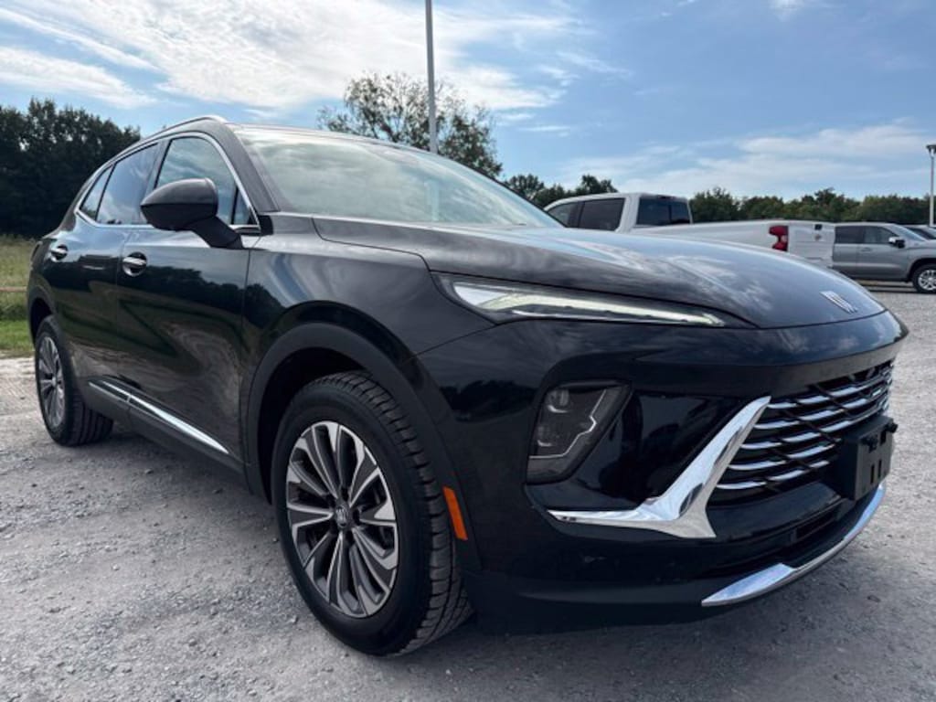 Used 2024 Buick Envision Preferred SUV