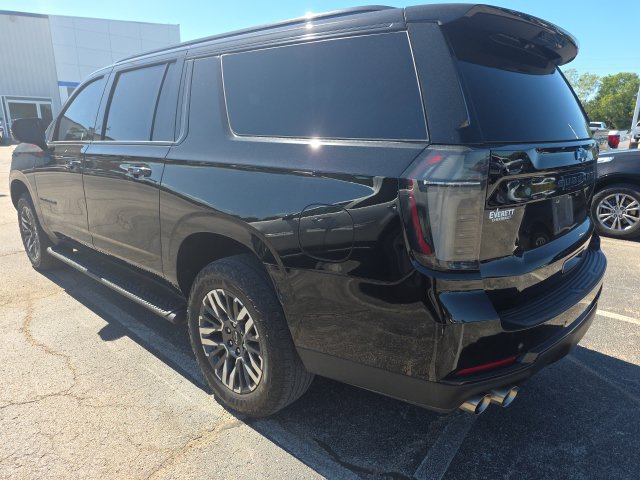 Used 2025 Chevrolet Suburban Z71 SUV