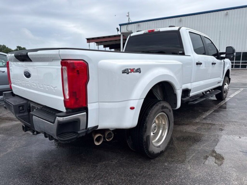 Used 2024 Ford Super Duty F-350 DRW XL Truck Crew Cab