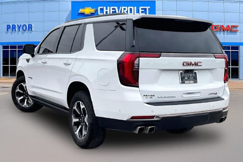 Used 2025 GMC Yukon AT4 Ultimate SUV