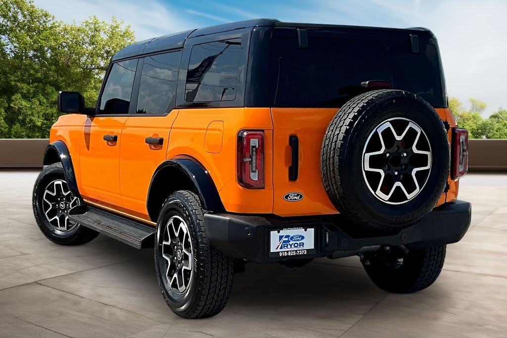 New 2026 Ford Bronco Outer Banks SUV