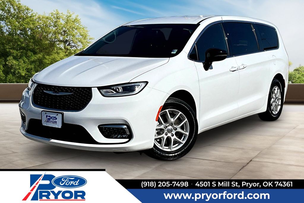 2025 Chrysler Pacifica