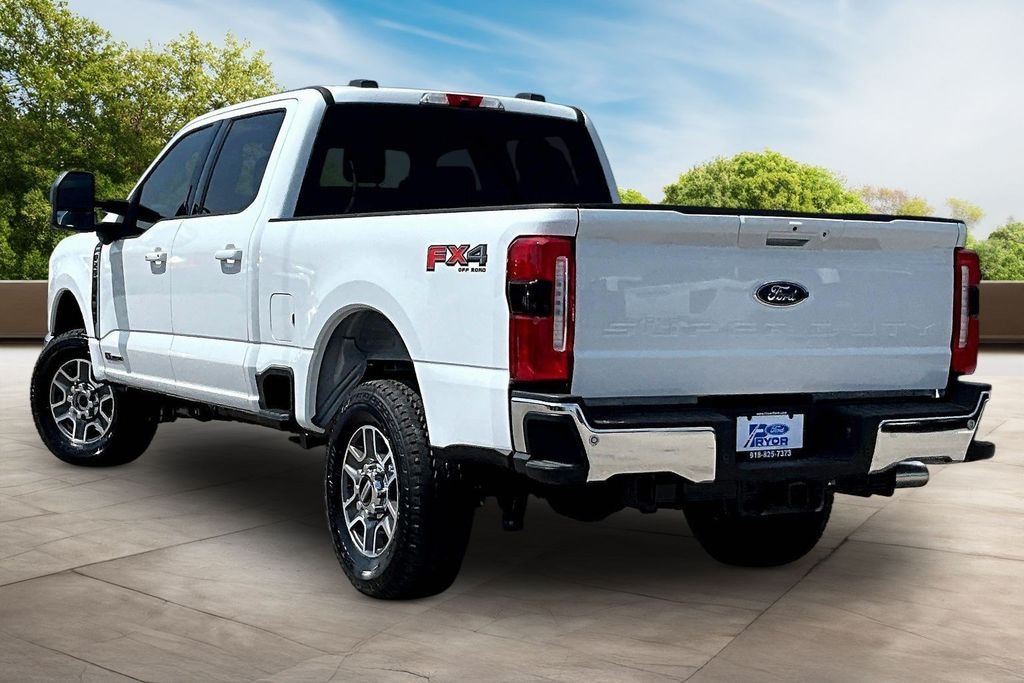 New 2026 Ford F-250SD Lariat Truck