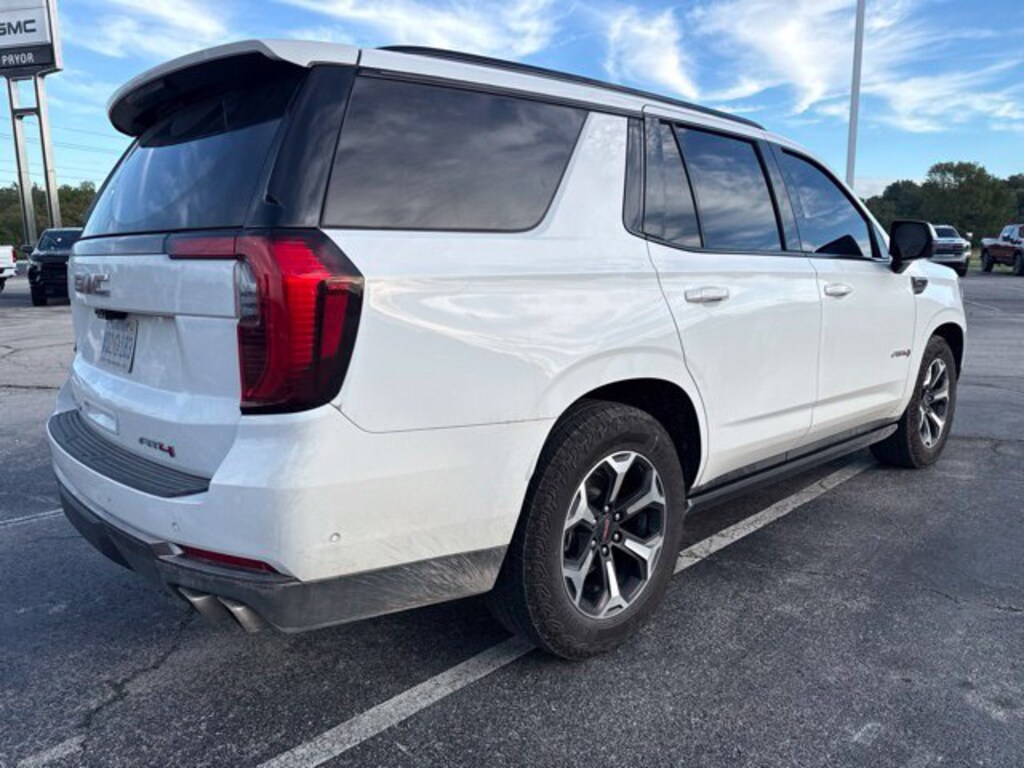 Used 2025 GMC Yukon AT4 Ultimate SUV