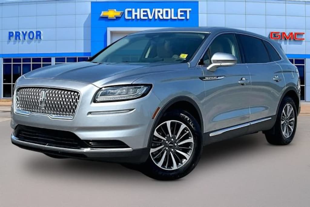 Used 2023 Lincoln Nautilus Reserve