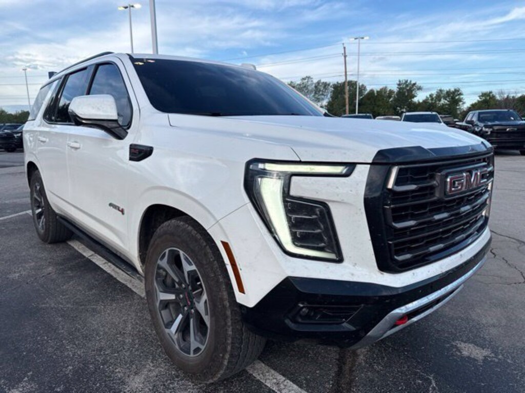 Used 2025 GMC Yukon AT4 Ultimate SUV