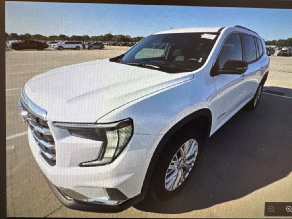 Used 2026 GMC Acadia Elevation SUV