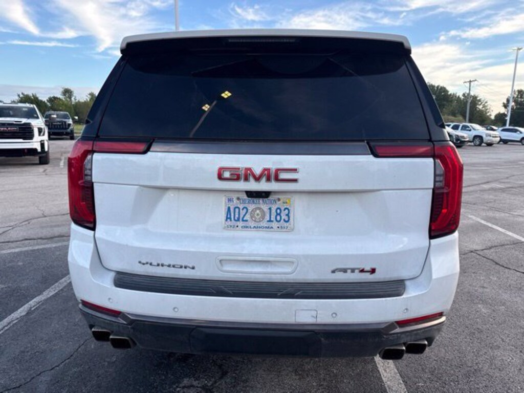 Used 2025 GMC Yukon AT4 Ultimate SUV