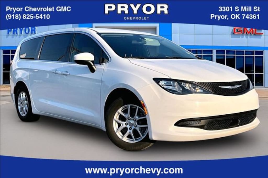 Used 2022 Chrysler Voyager LX