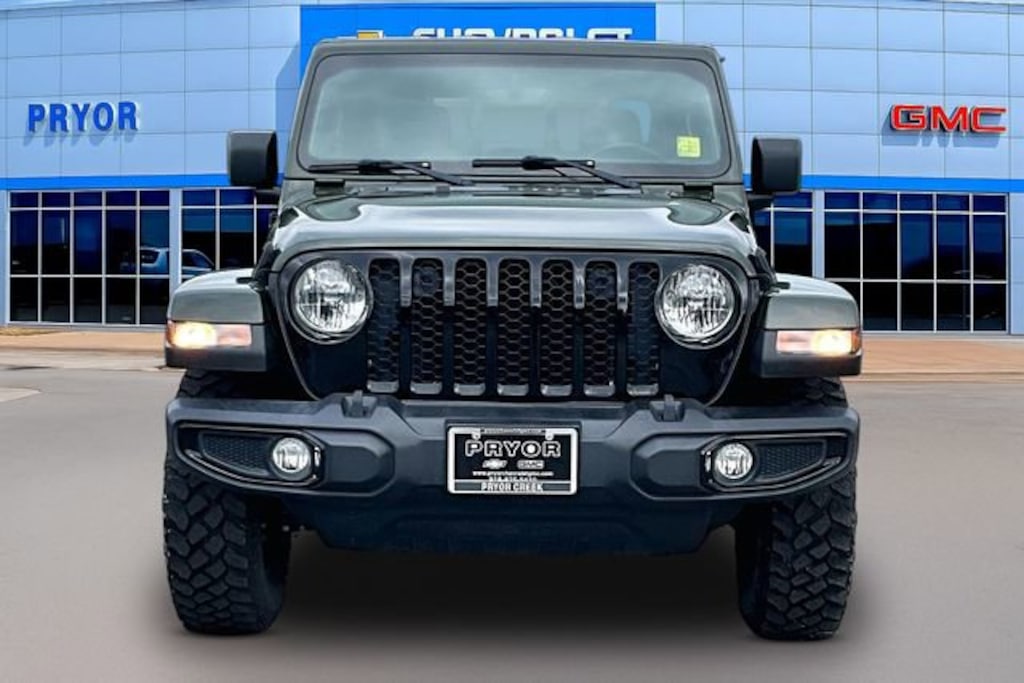 Used 2022 Jeep Gladiator Willys