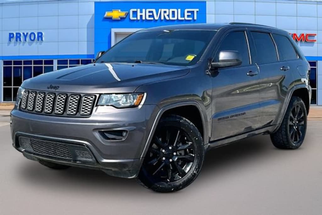 Used 2020 Jeep Grand Cherokee Altitude
