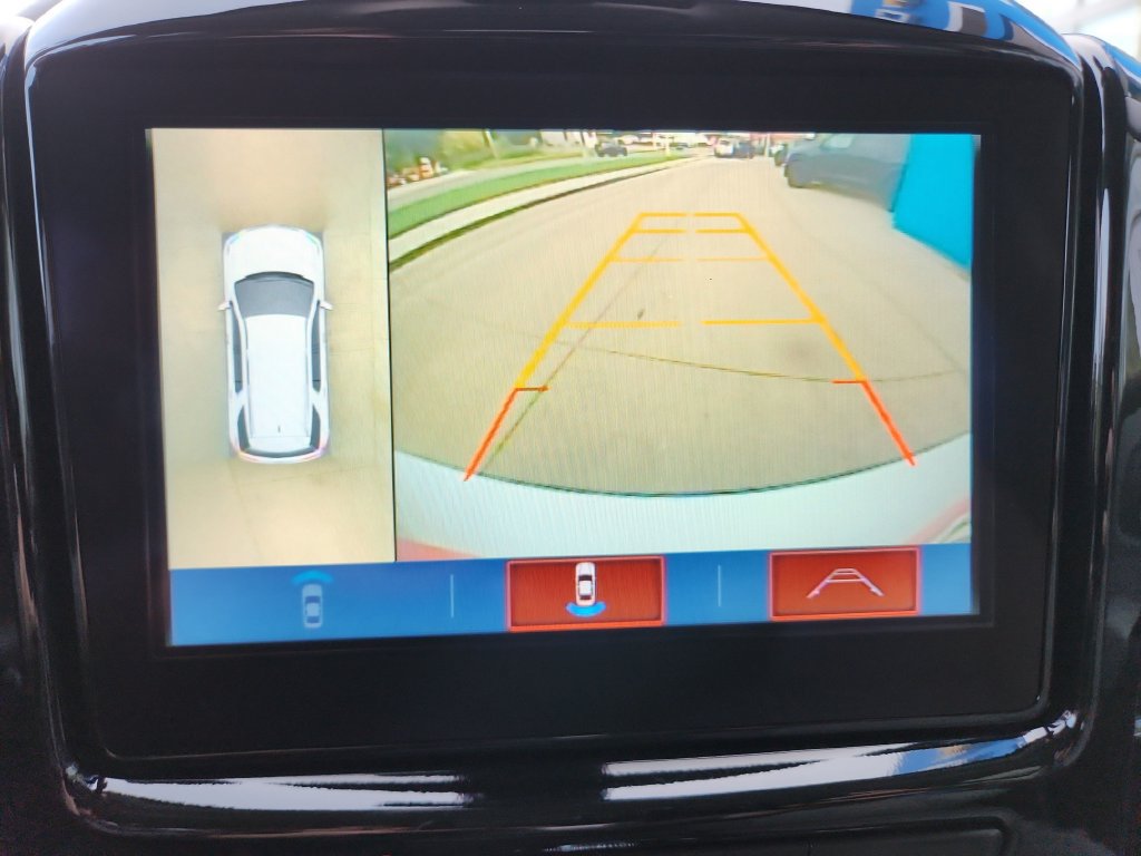 2018 Chevrolet Traverse 3LT - Photo 24