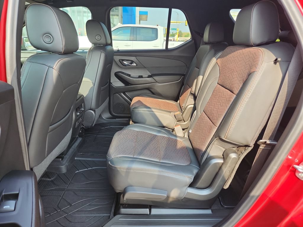 2024 Chevrolet Traverse Limited High Country - Photo 32