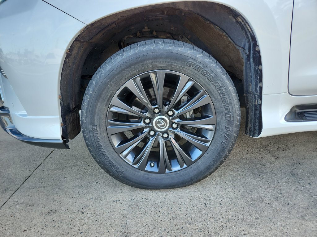 2021 Lexus GX Base - Photo 31