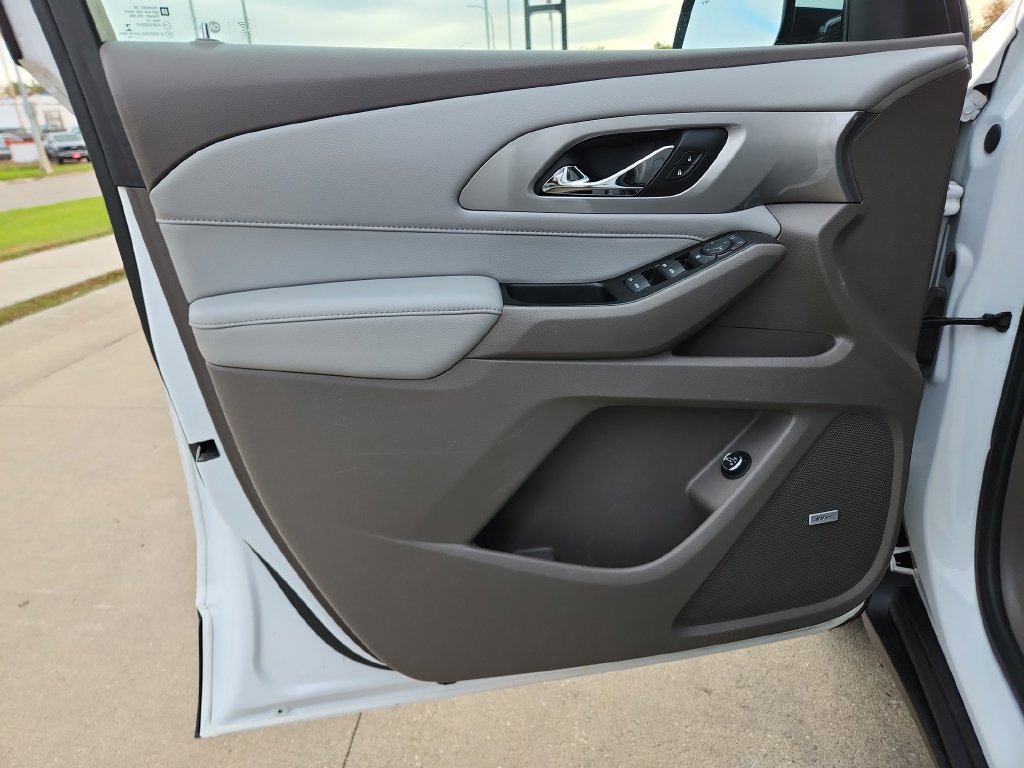 2018 Chevrolet Traverse 3LT - Photo 14