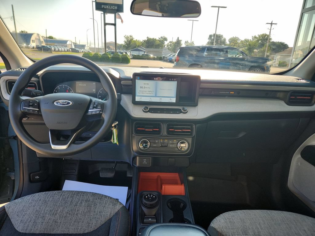 2022 Ford Maverick XL - Photo 16