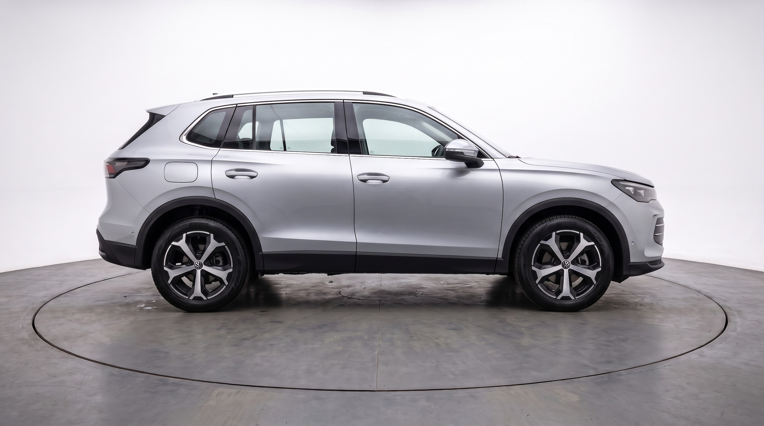 Thumbnail: 2026 Volkswagen Tiguan - 8