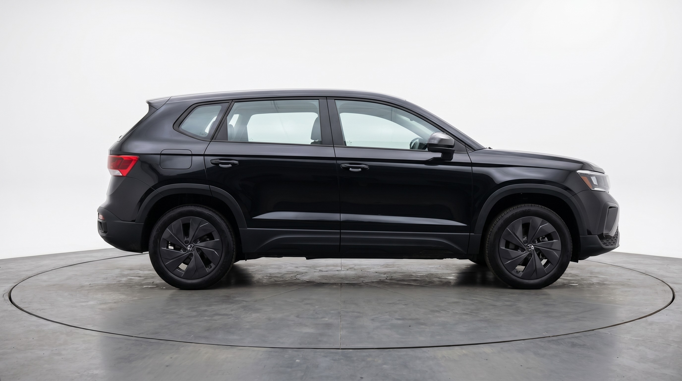 Thumbnail: 2026 Volkswagen Taos - 8