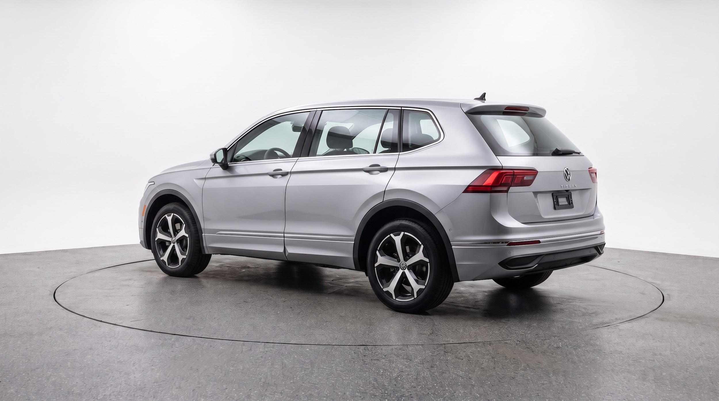 Thumbnail: 2026 Volkswagen Tiguan - 5