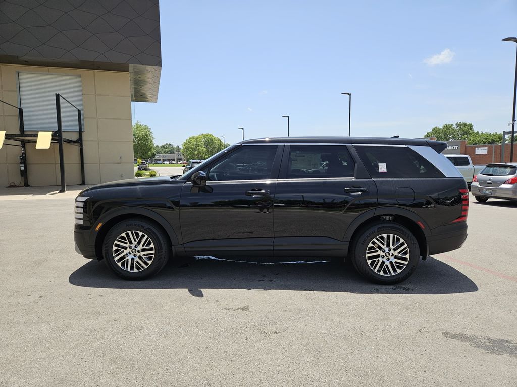 New 2026 Hyundai Palisade SE SUV