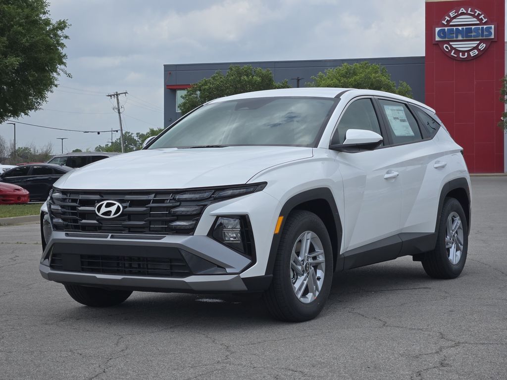 New 2026 Hyundai Tucson SE SUV